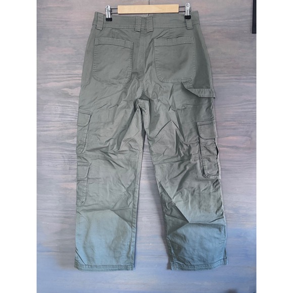Abercrombie & Fitch Relaxed Cargo Pant Size 10 30s Short Green NWT - Picture 7 of 7